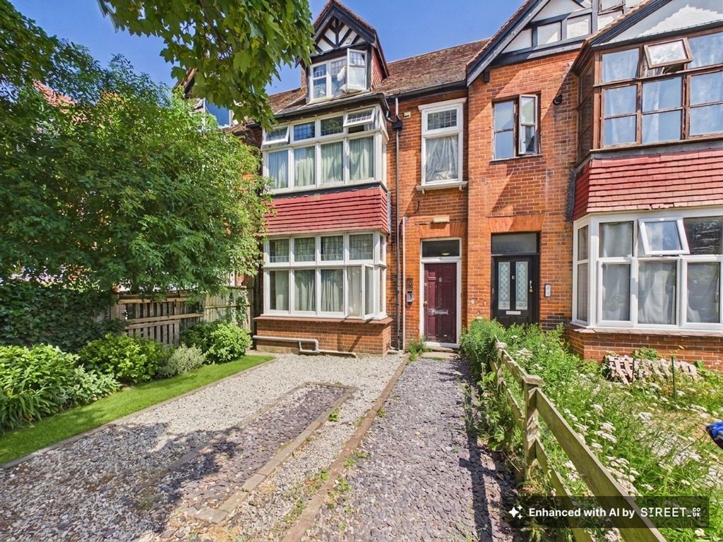 Property photo 1 of 5