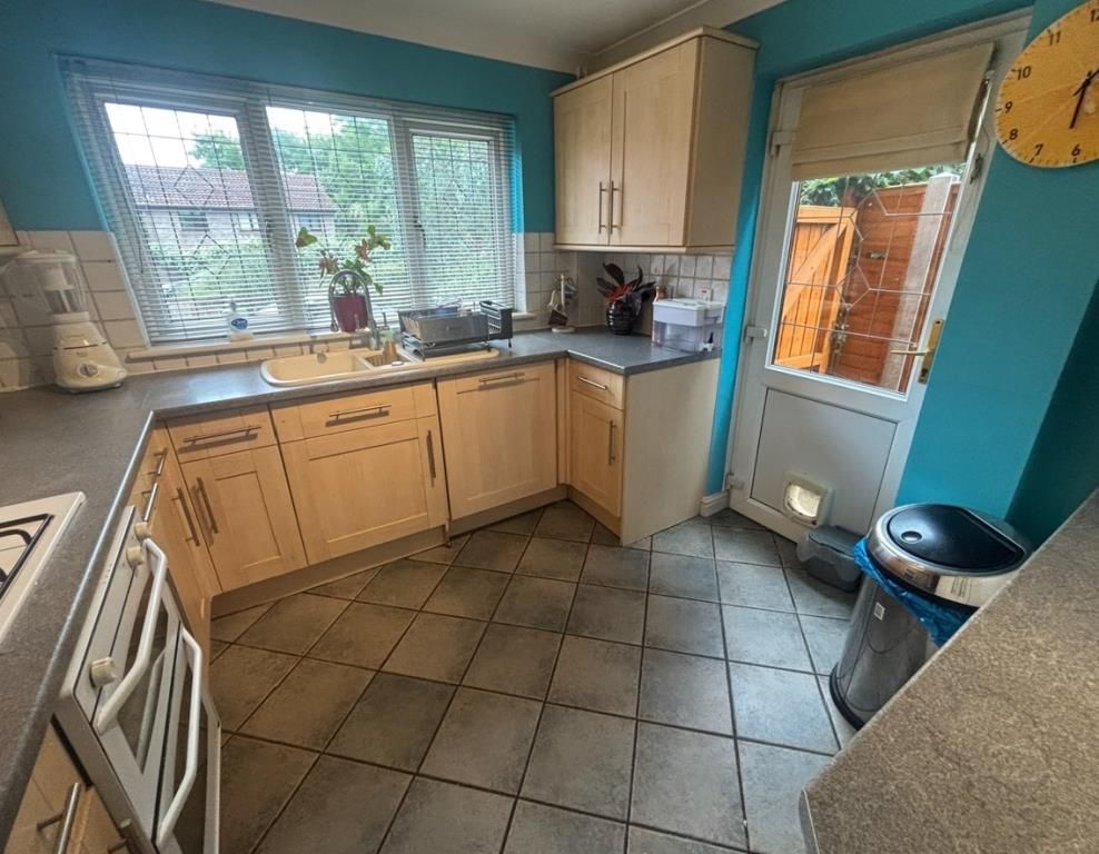 Property photo 2 of 9 3