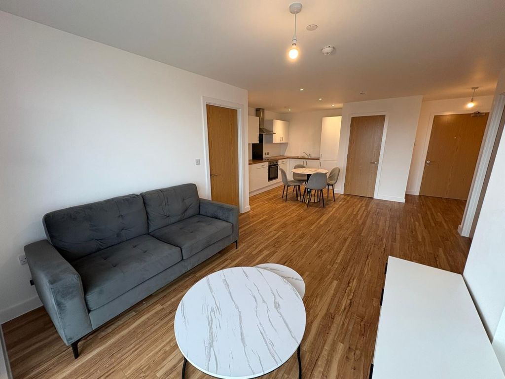 Property photo 2 of 11