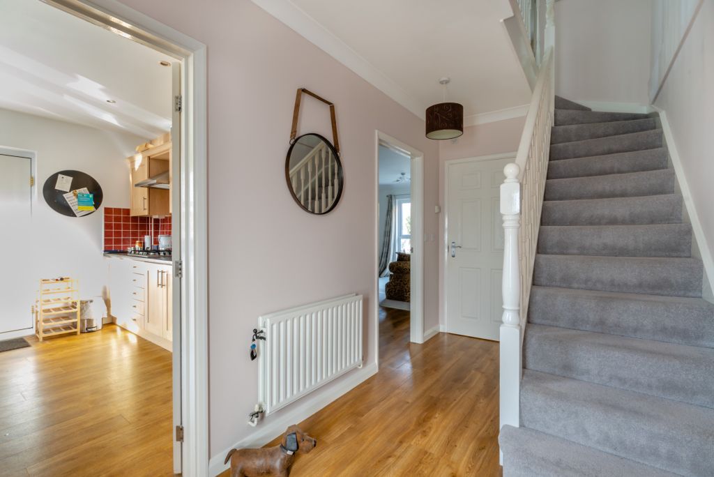 Property photo 2 of 11