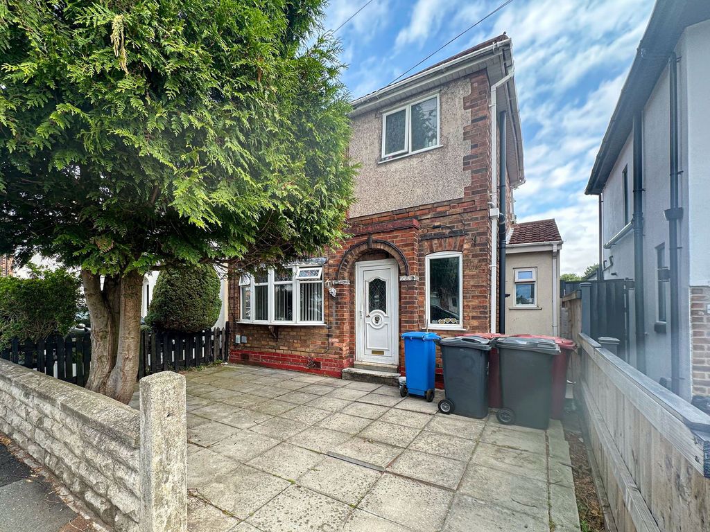 Property photo 1 of 15 Photo 14