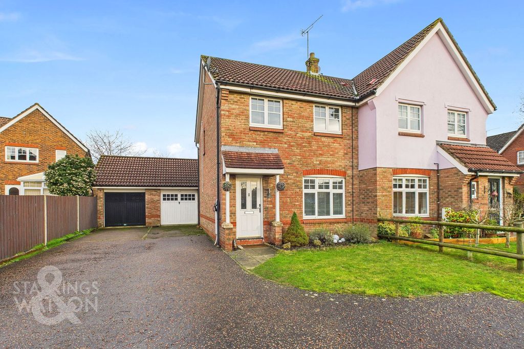 Property photo 2 of 20