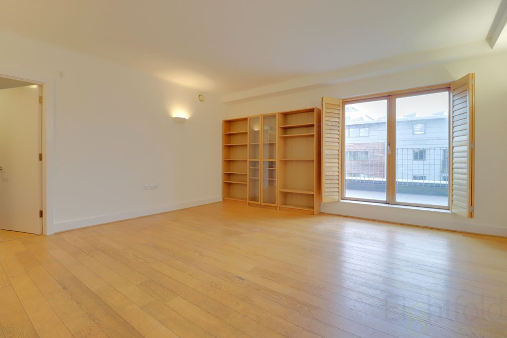 Property photo 2 of 13 Kitchen/Living Room