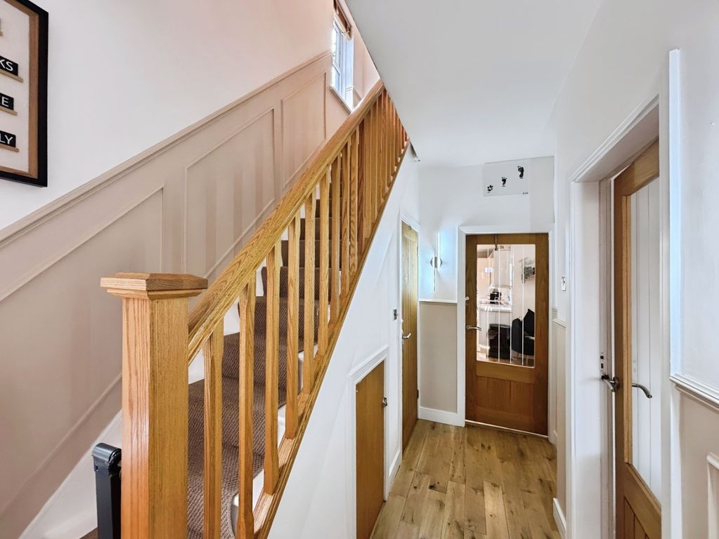 Property photo 2 of 57 4568472
