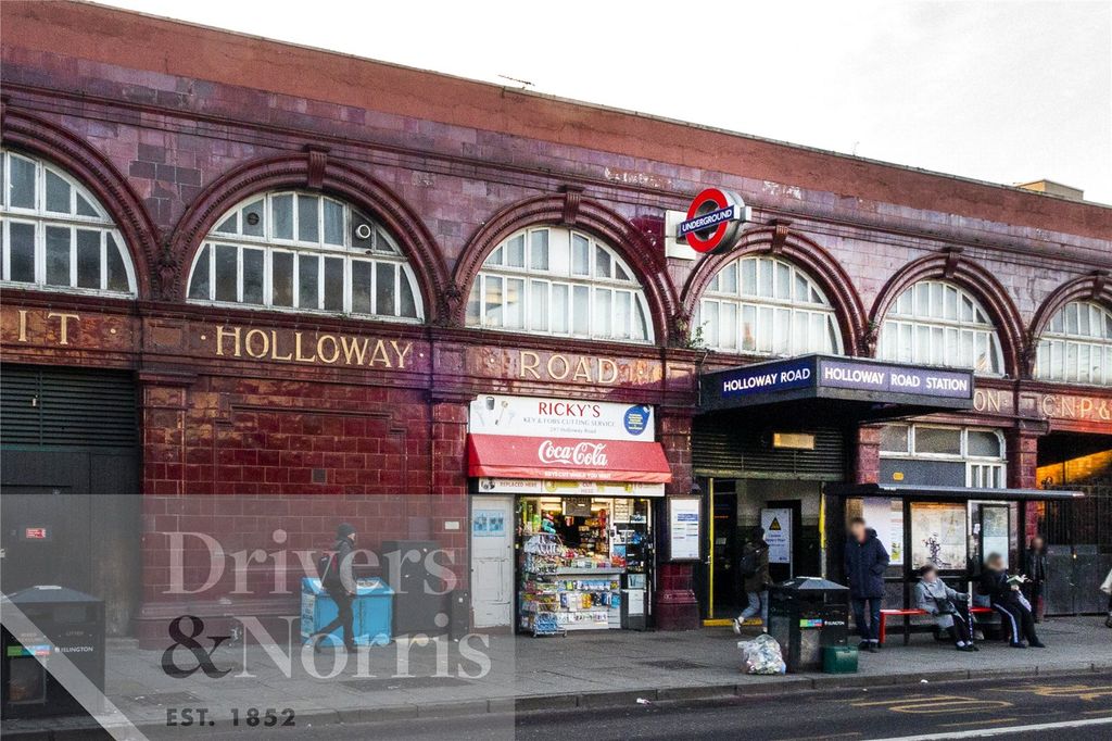 Property photo 3 of 5 Picture No. 05