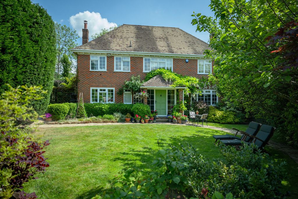 Property photo 1 of 23