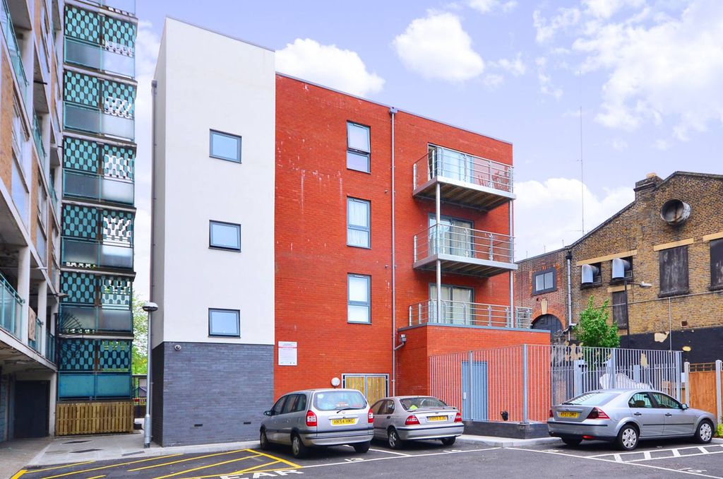 Property photo 2 of 7