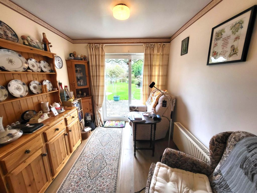 Property photo 2 of 20 Living Dining Room