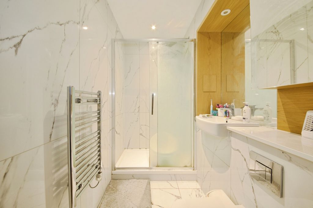 Property photo 2 of 9 Pbox-Img.Jpg