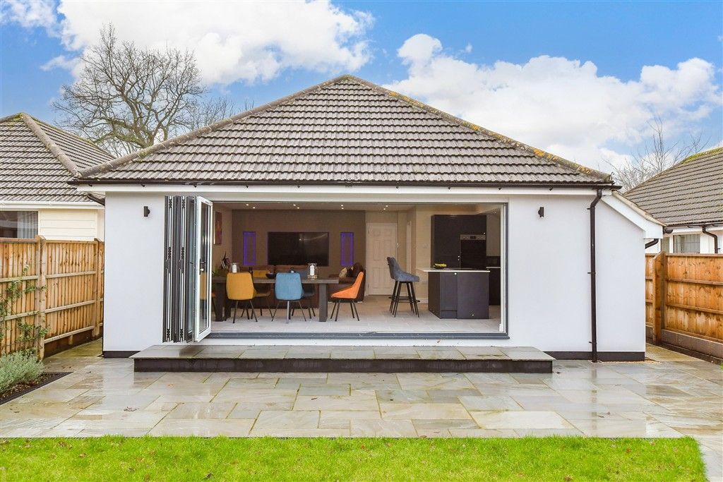 Property photo 2 of 16 External Lifestyle Photograph