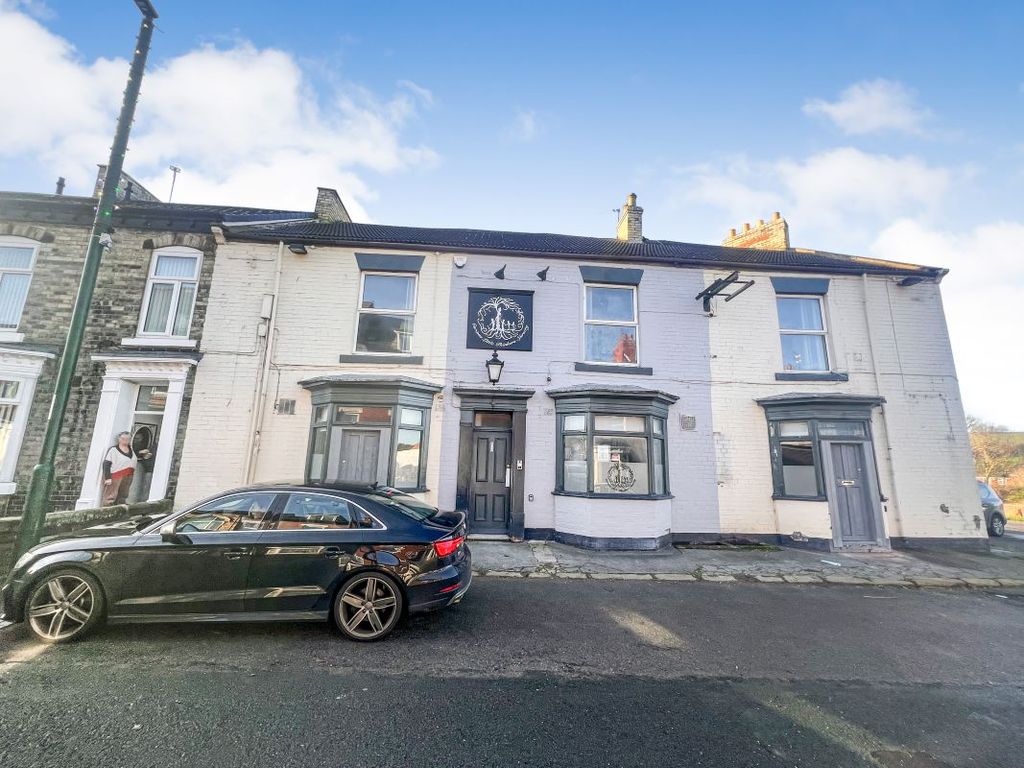 Property photo 2 of 13