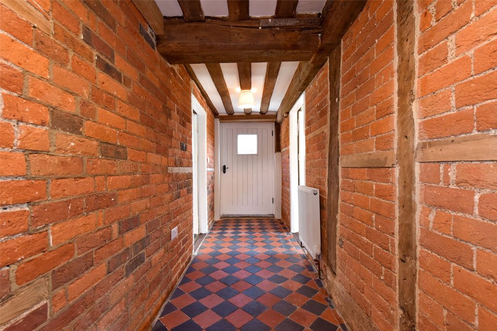 Property photo 2 of 15 Picture No. 10