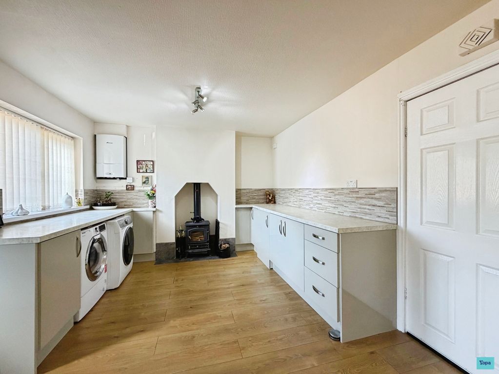 Property photo 3 of 21 3