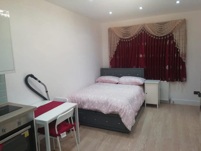Property photo 2 of 7 79251947
