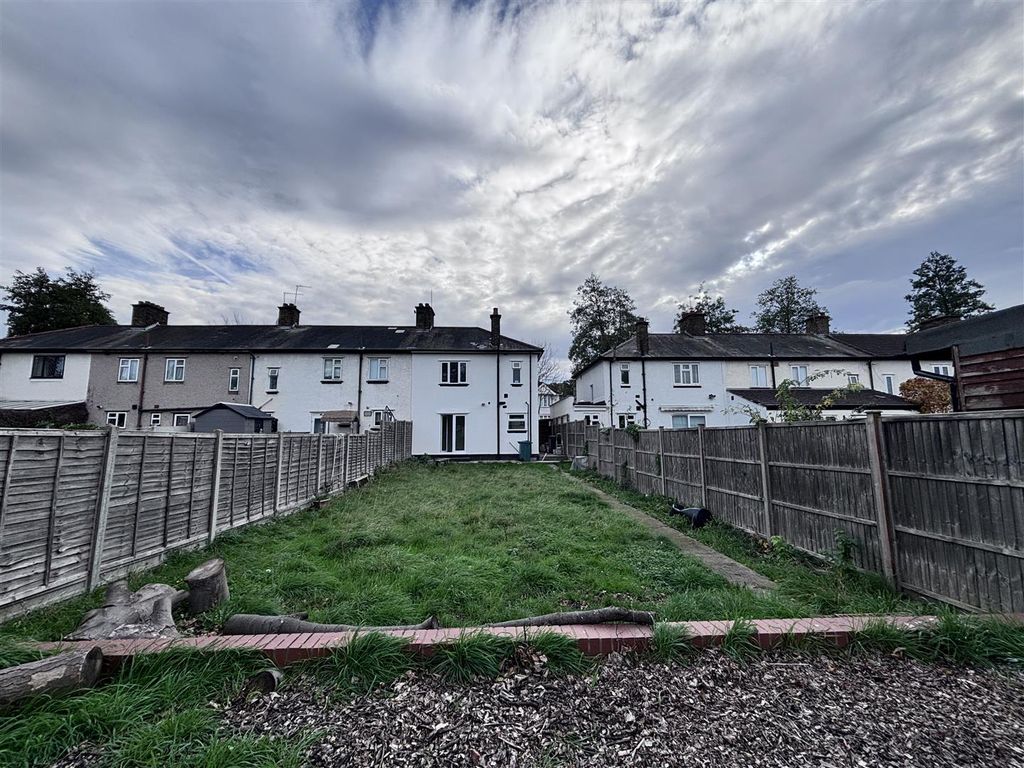 Property photo 2 of 17 Img_2082.Jpg