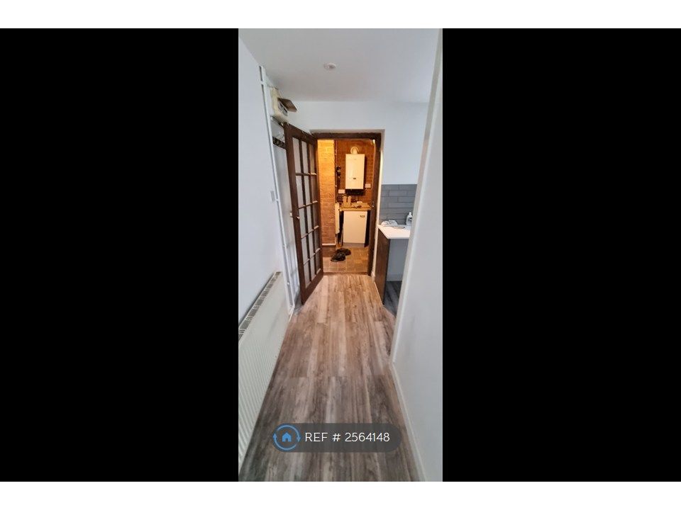 Property photo 2 of 13 Entrance