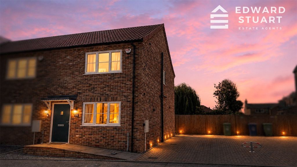 Property photo 1 of 20 Picture No. 30