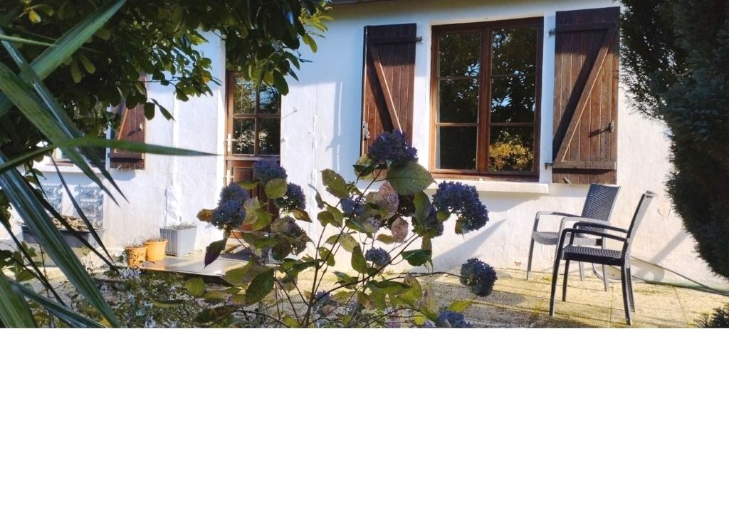 Property photo 2 of 22