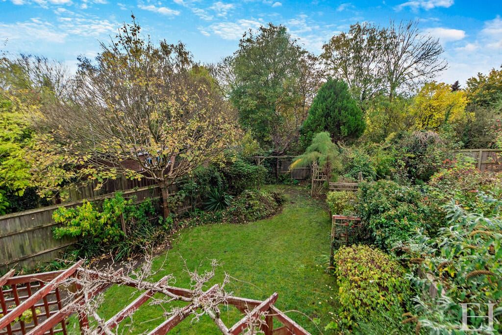 Property photo 2 of 26 4411771