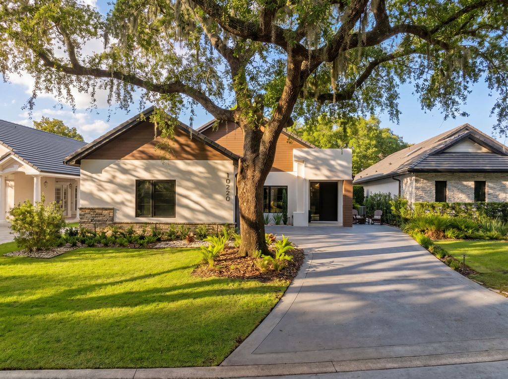 Property photo 1 of 69