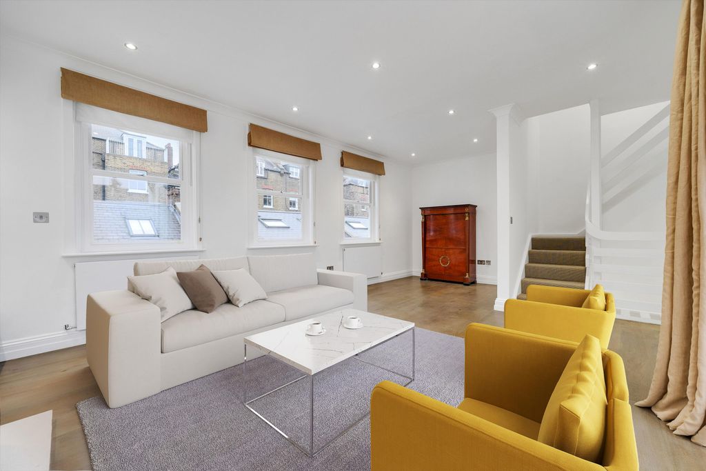 Property photo 2 of 14 Image