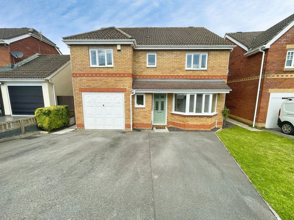 Property photo 1 of 21