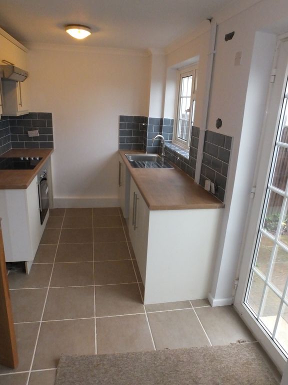 Property photo 1 of 5