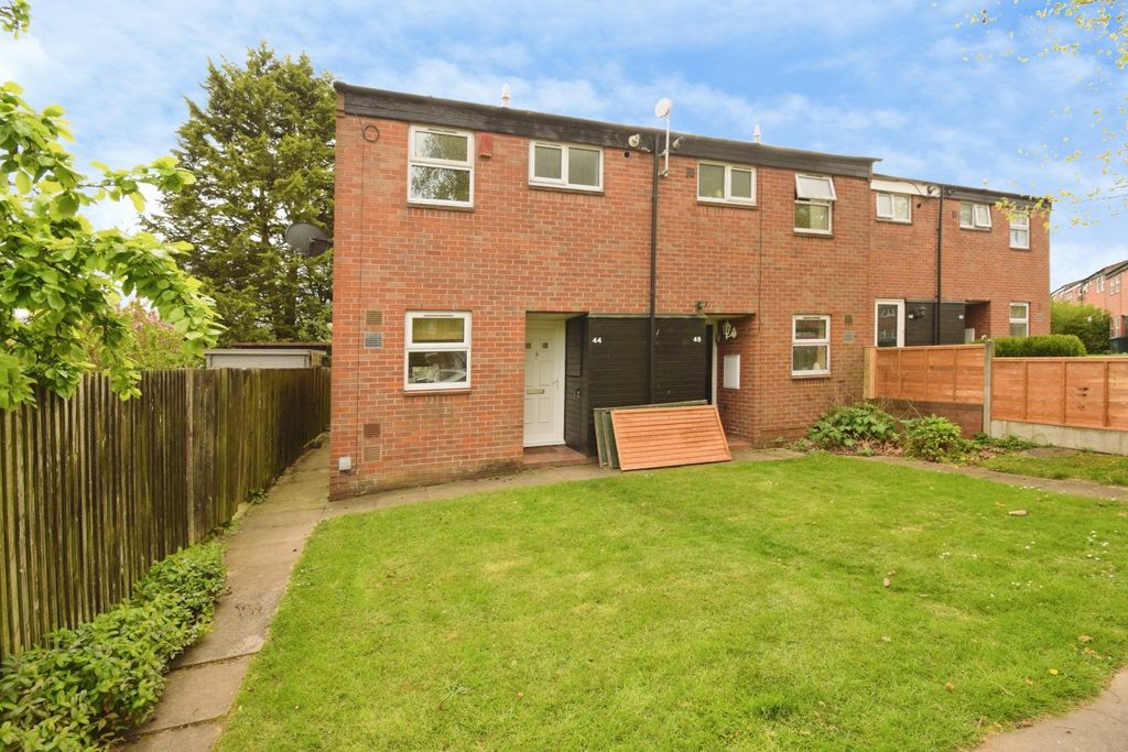 Property photo 1 of 15 Front