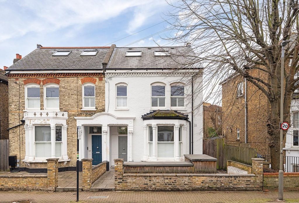 Property photo 1 of 9 Exterior.Jpg