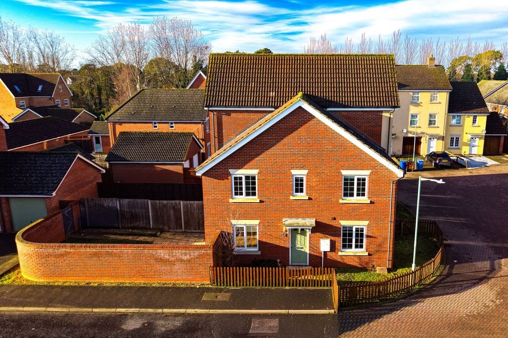 Property photo 1 of 13