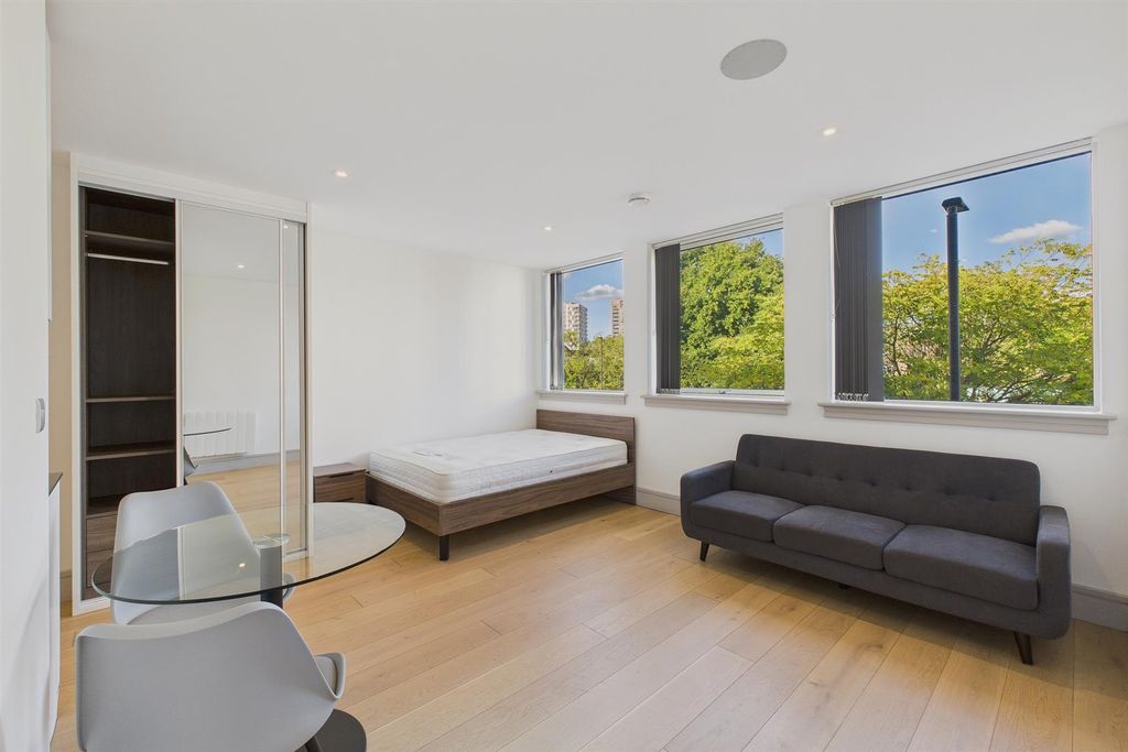 Property photo 1 of 8 1.Jpg