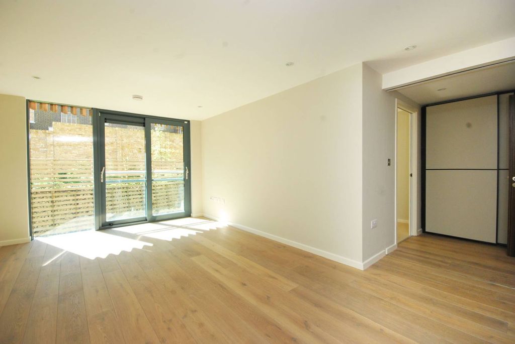 Property photo 2 of 4