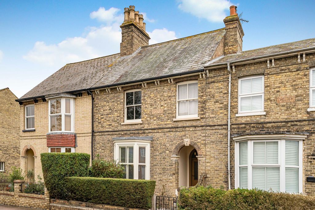 Property photo 1 of 34