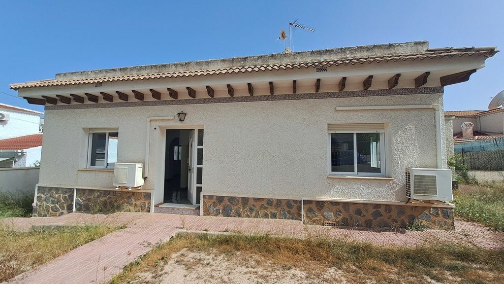 Property photo 1 of 26