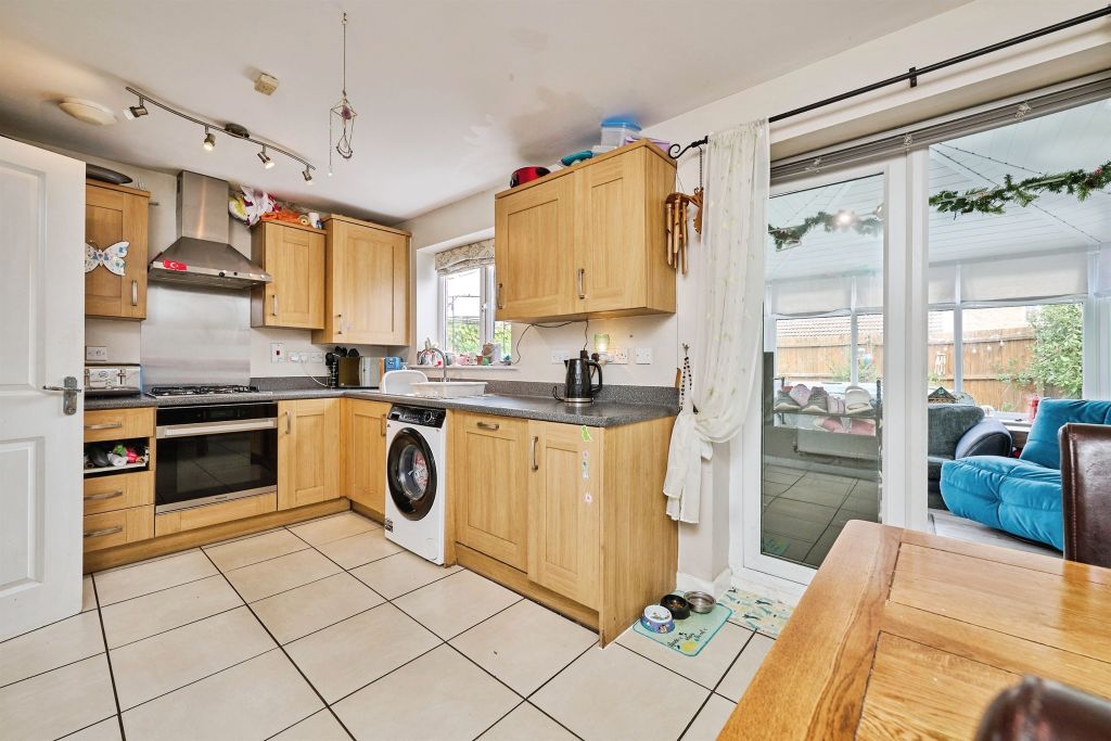 Property photo 2 of 15