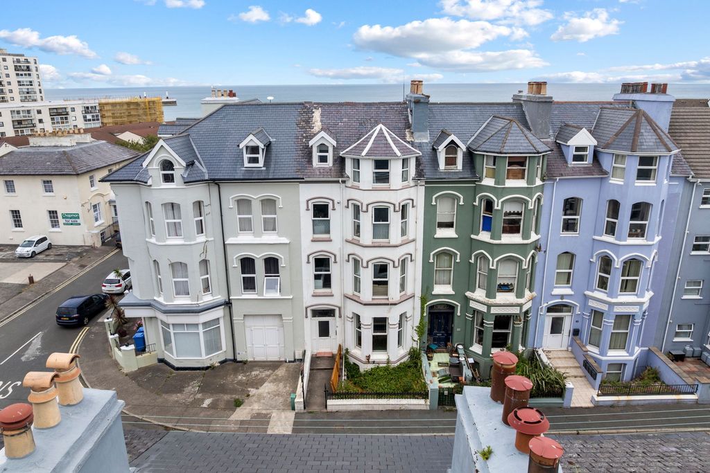 6 bed town house for sale2 Waverley Terrace, Ramsey, Isle Of Man IM8