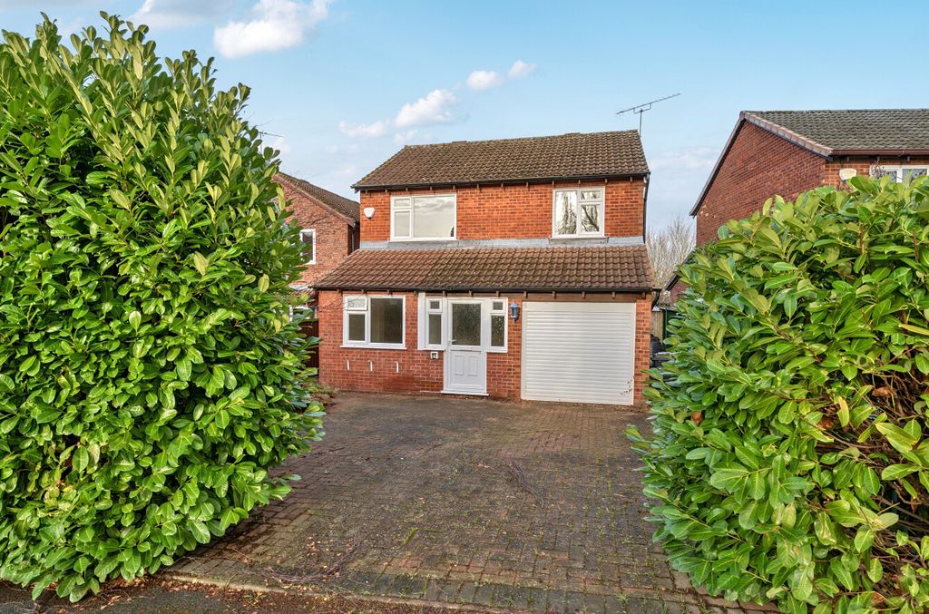 Property photo 1 of 28 Front Main