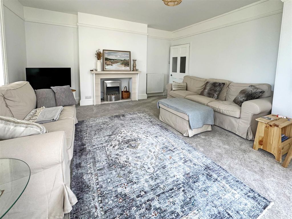 Additional image 5 of 2 bed maisonette for saleSouth Terrace, Littlehampton BN17