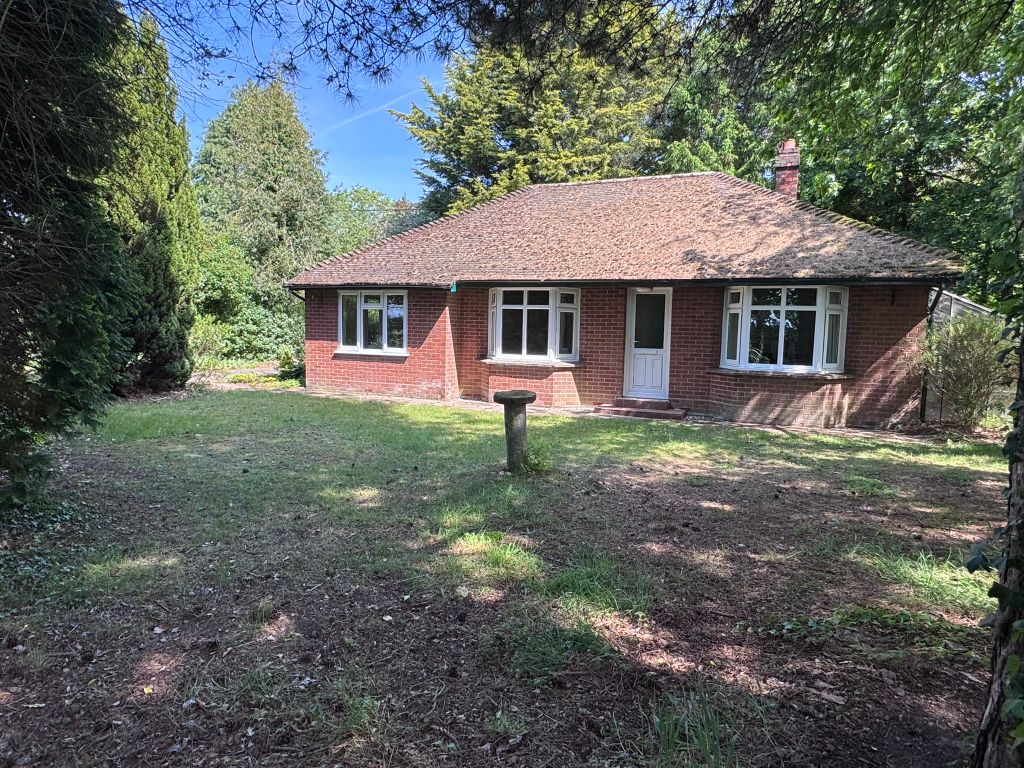 Property photo 1 of 17 Front 