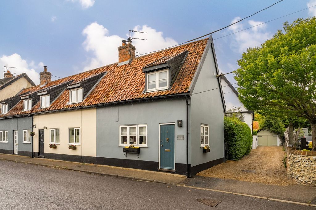 Property photo 1 of 16