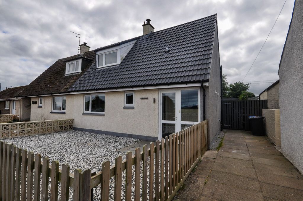 Property photo 1 of 22