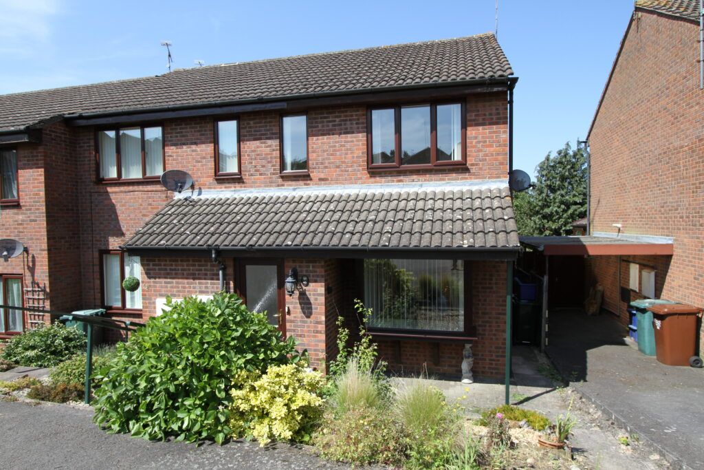 Property photo 1 of 5