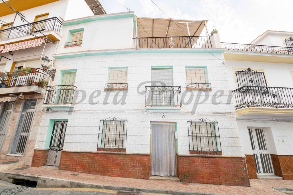 Property photo 1 of 15