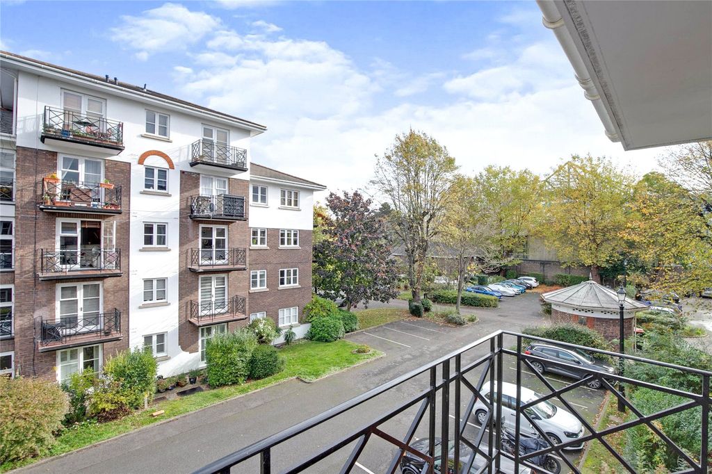 Property photo 2 of 10 Picture No. 06