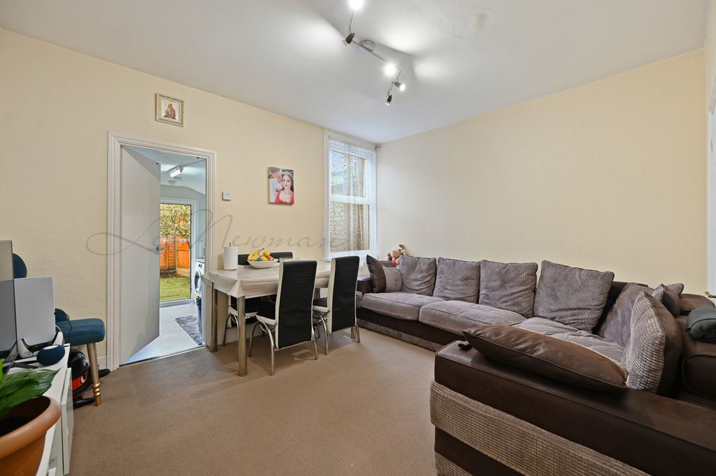 Property photo 3 of 12 Jpg