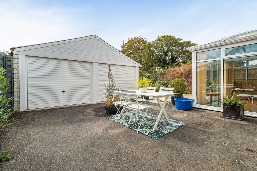 Property photo 2 of 11 1503715-2-6A8c333691749