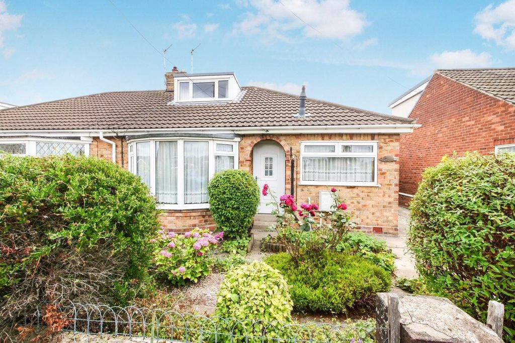 Property photo 1 of 16 External