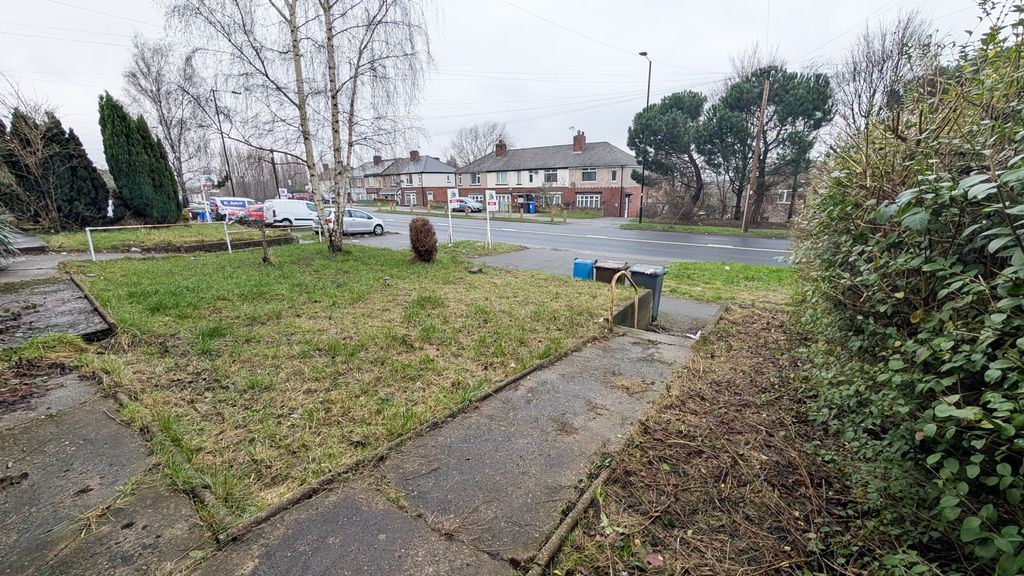 Property photo 2 of 7