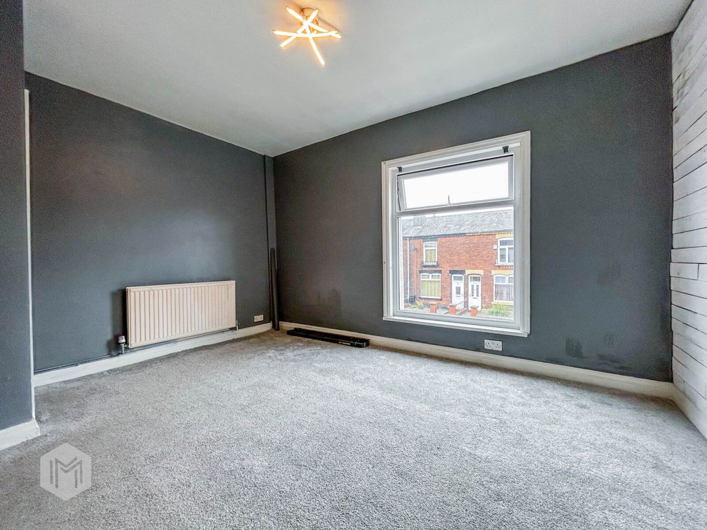 Property photo 3 of 6 Picture No. 05