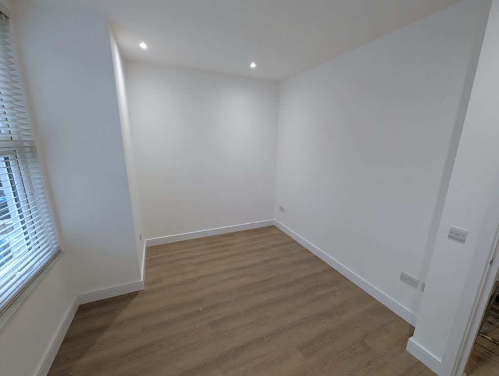 Property photo 2 of 9 Bedroom 1